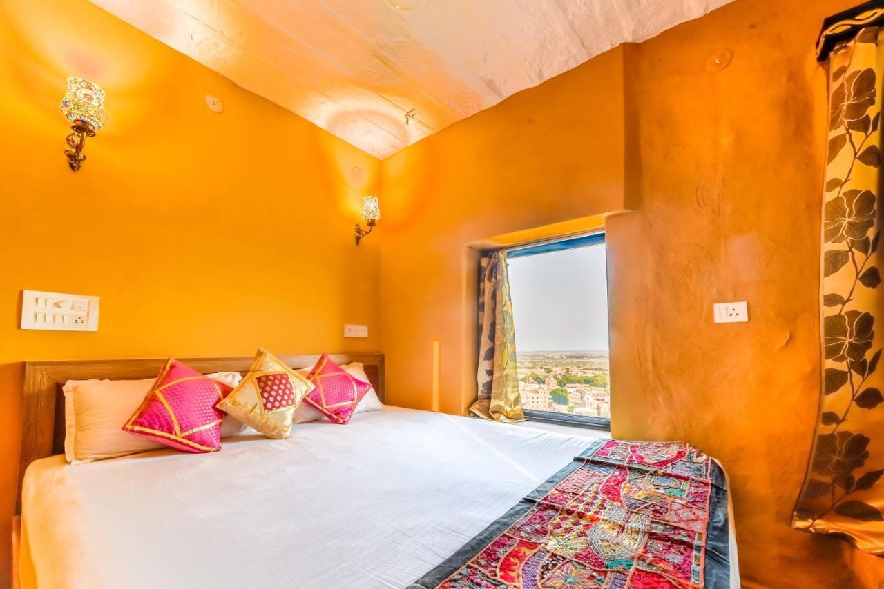 Mud Mirror Guesthouse Jaisalmer Dış mekan fotoğraf