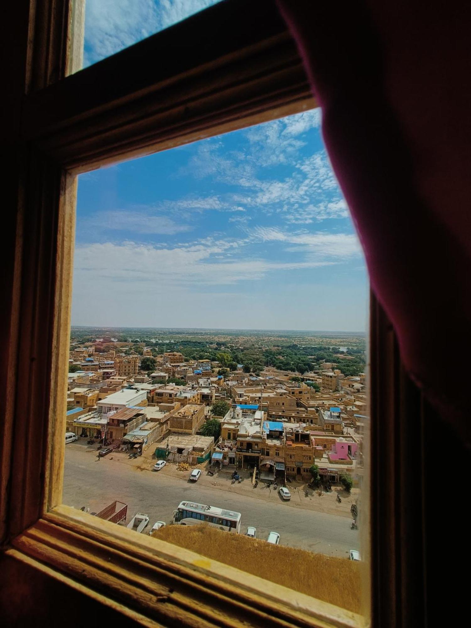 Mud Mirror Guesthouse Jaisalmer Dış mekan fotoğraf