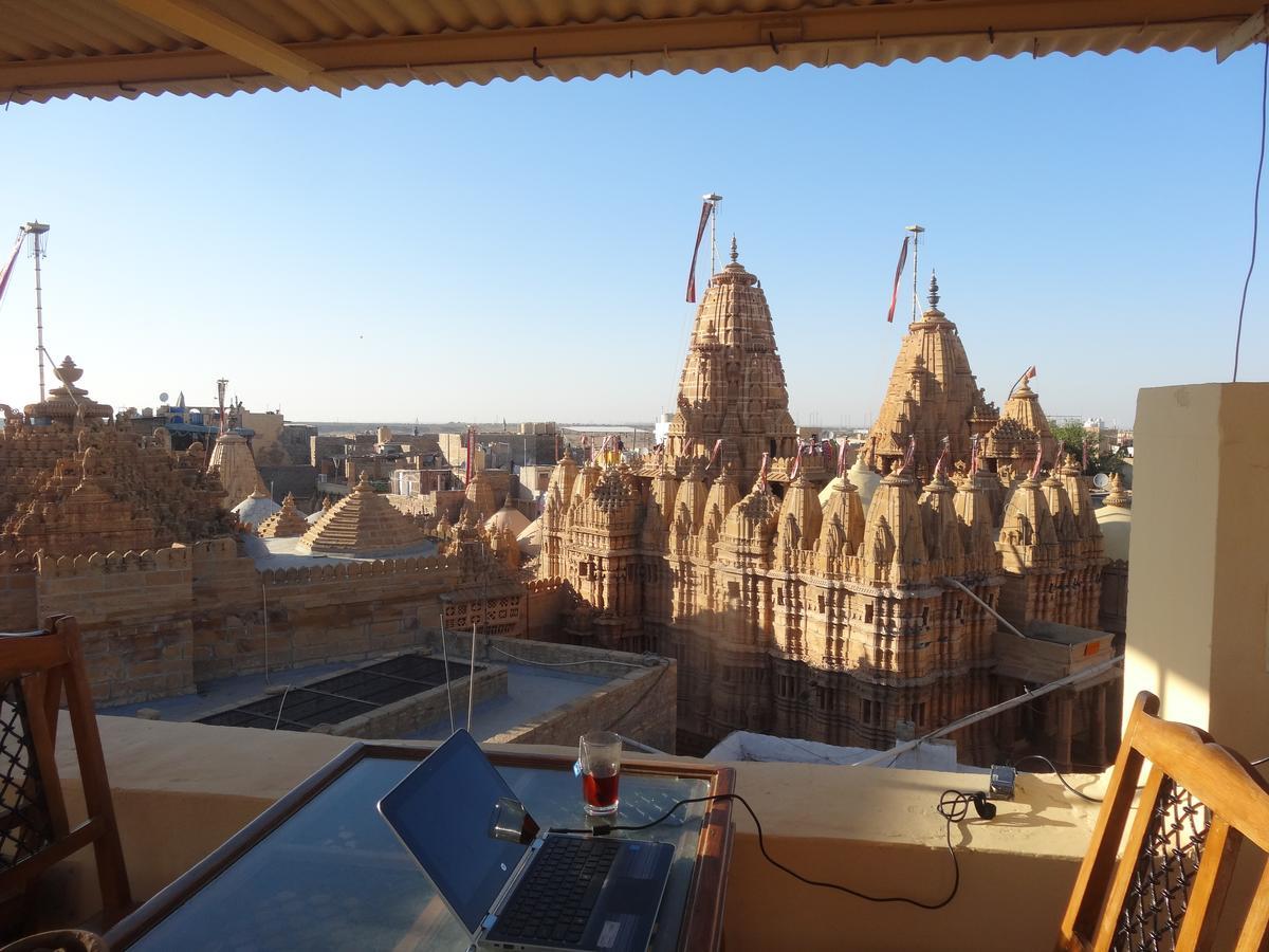Mud Mirror Guesthouse Jaisalmer Dış mekan fotoğraf