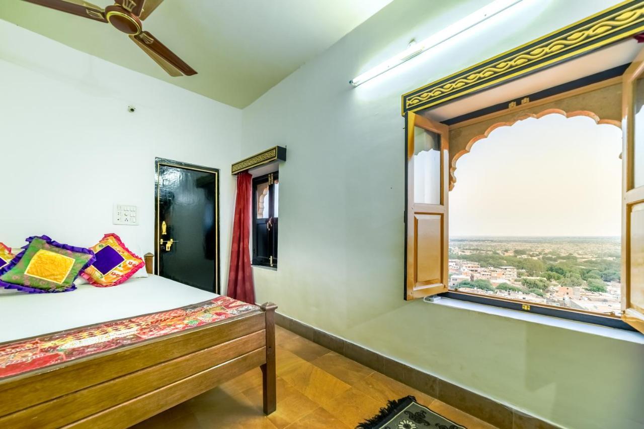 Mud Mirror Guesthouse Jaisalmer Dış mekan fotoğraf